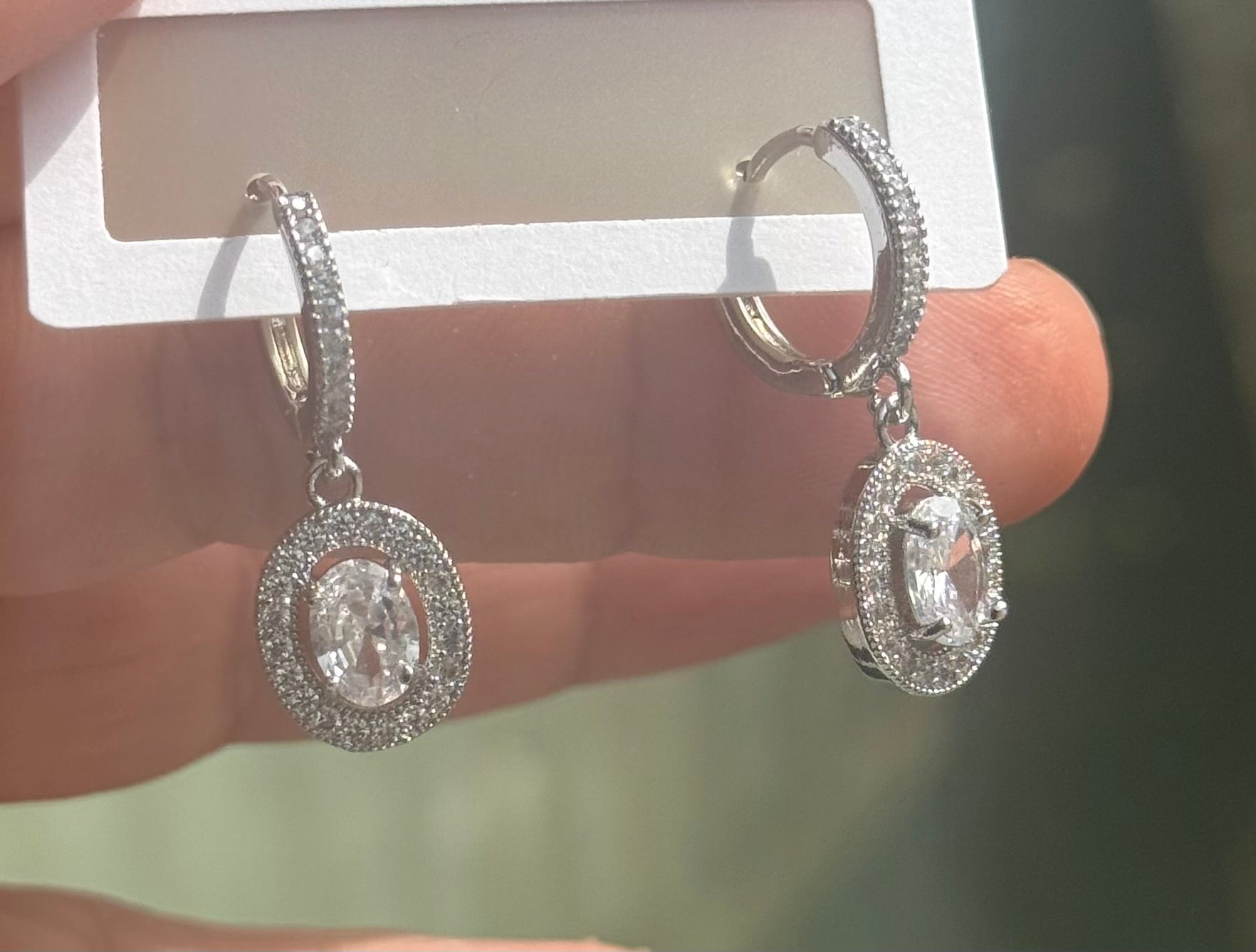 Creoler med oval zirkonia ✨